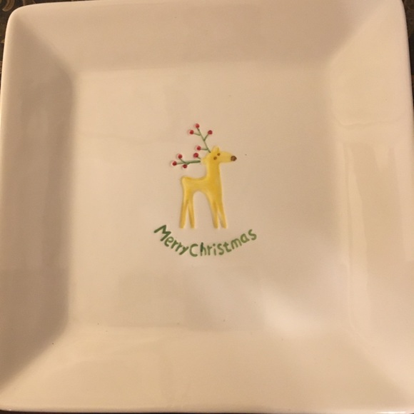 No longer available 
Christmas Plates - Picture 3 of 8
